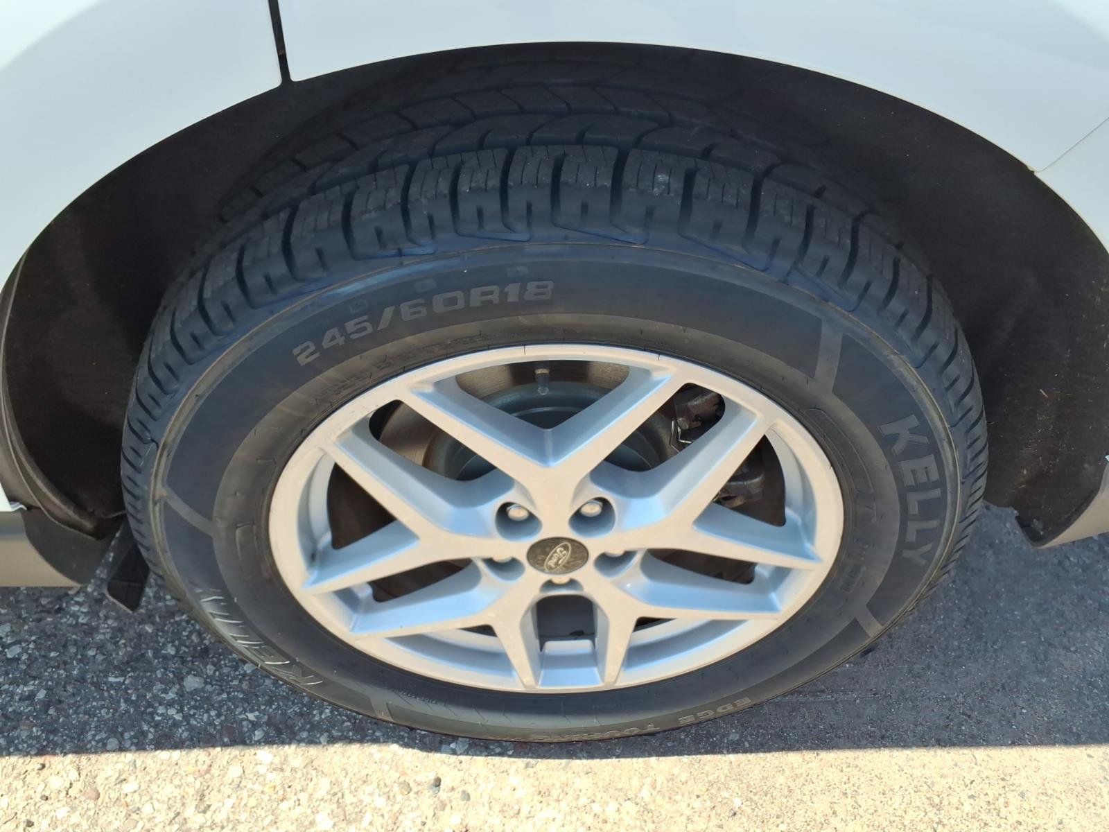 Certified 2024 Ford Edge SEL AWD/4WD image 21