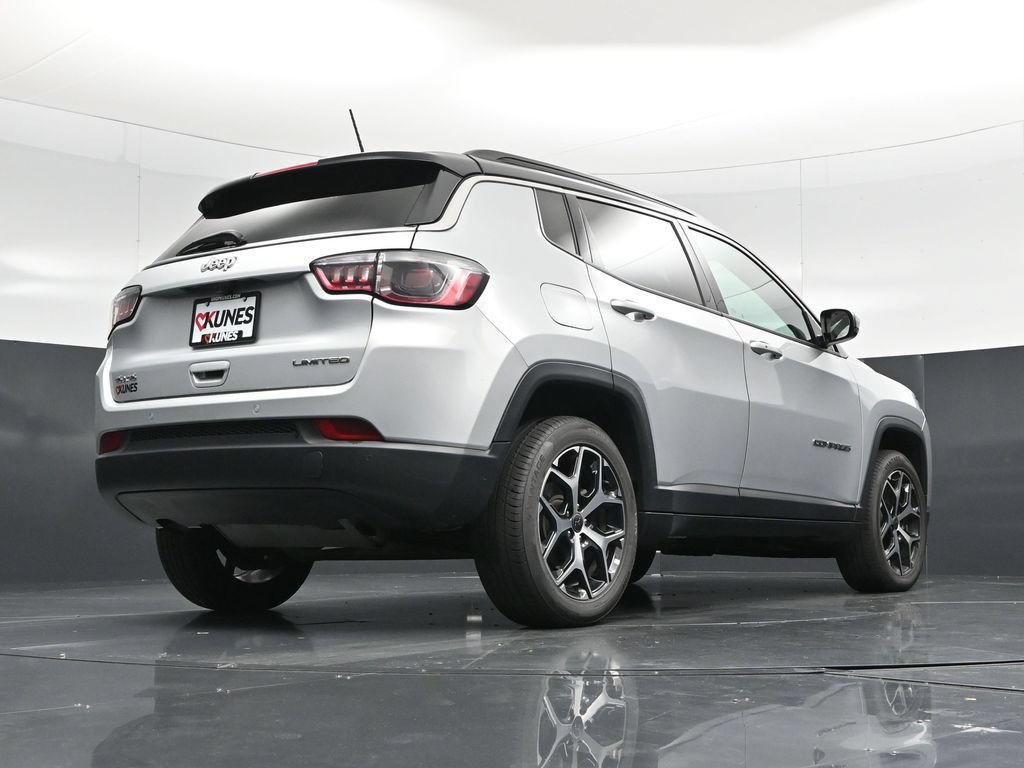 Used 2025 Jeep Compass Limited AWD/4WD image 53