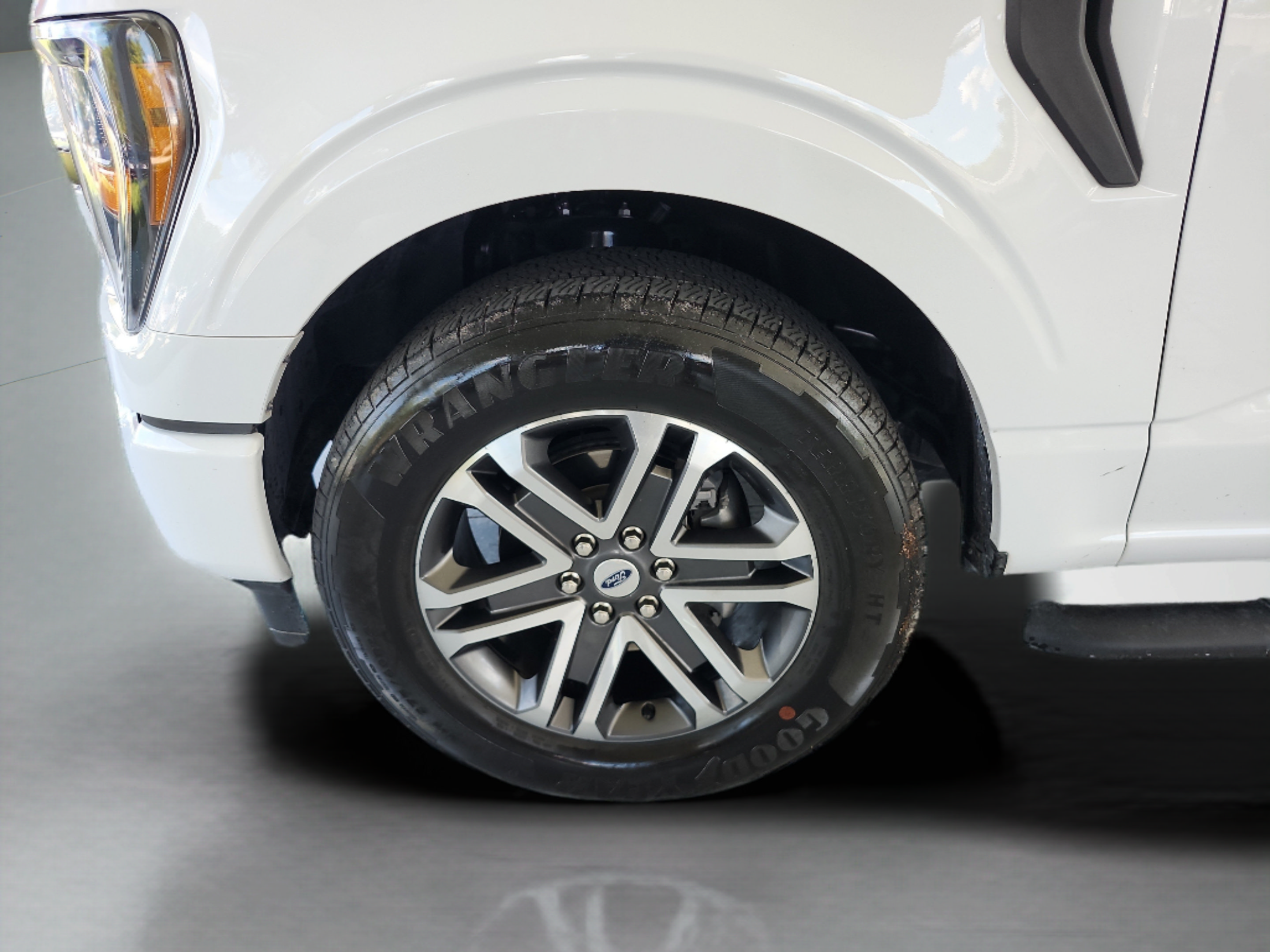 Certified 2023 Ford F150 XL w/ STX Appearance Package RWD image 26