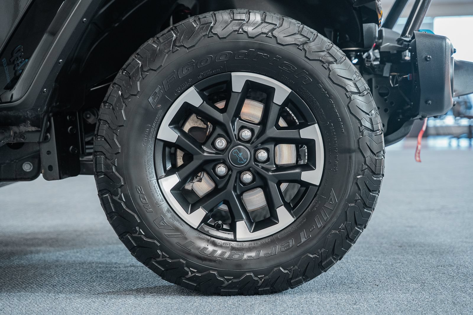 Used 2024 Jeep Wrangler Unlimited Rubicon 4xe AWD/4WD image 22