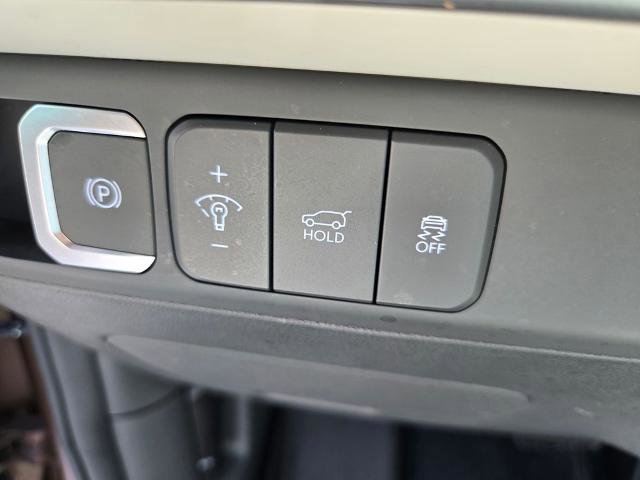 Used 2024 Hyundai Santa Fe Limited FWD image 19