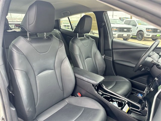 Used 2017 Toyota Prius Four image 31