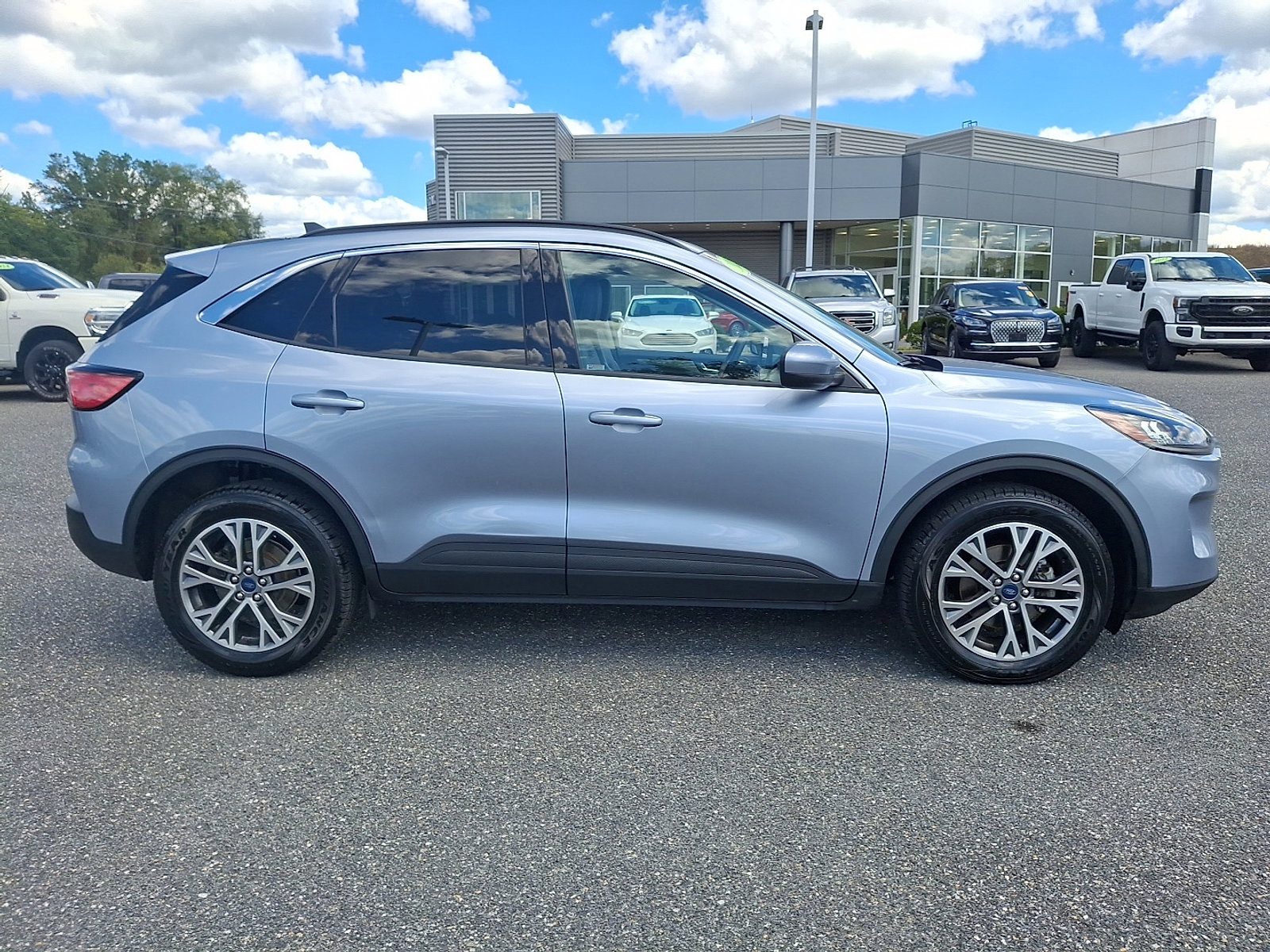 Certified 2022 Ford Escape SEL image 5