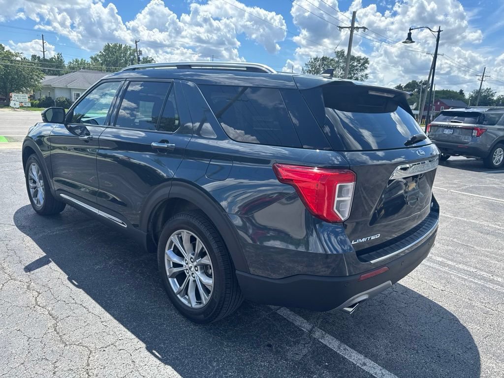 Certified 2023 Ford Explorer Limited w/ Equipment Group 301A AWD/4WD image 12