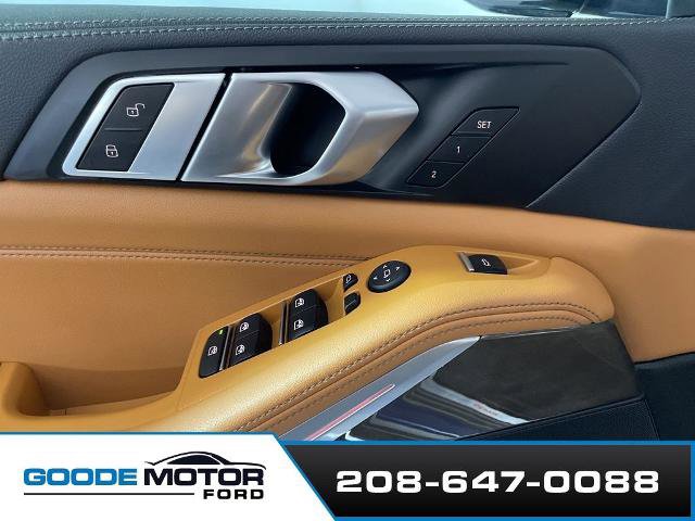 Used 2023 BMW X5 xDrive40i AWD/4WD image 9
