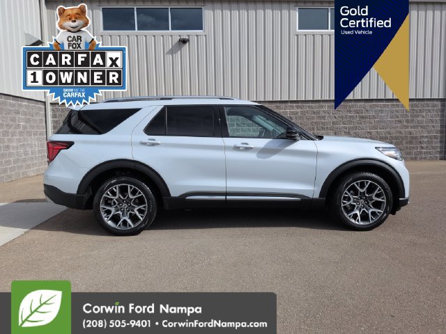 Certified 2025 Ford Explorer Platinum w/ Ultimate Package AWD/4WD image 2