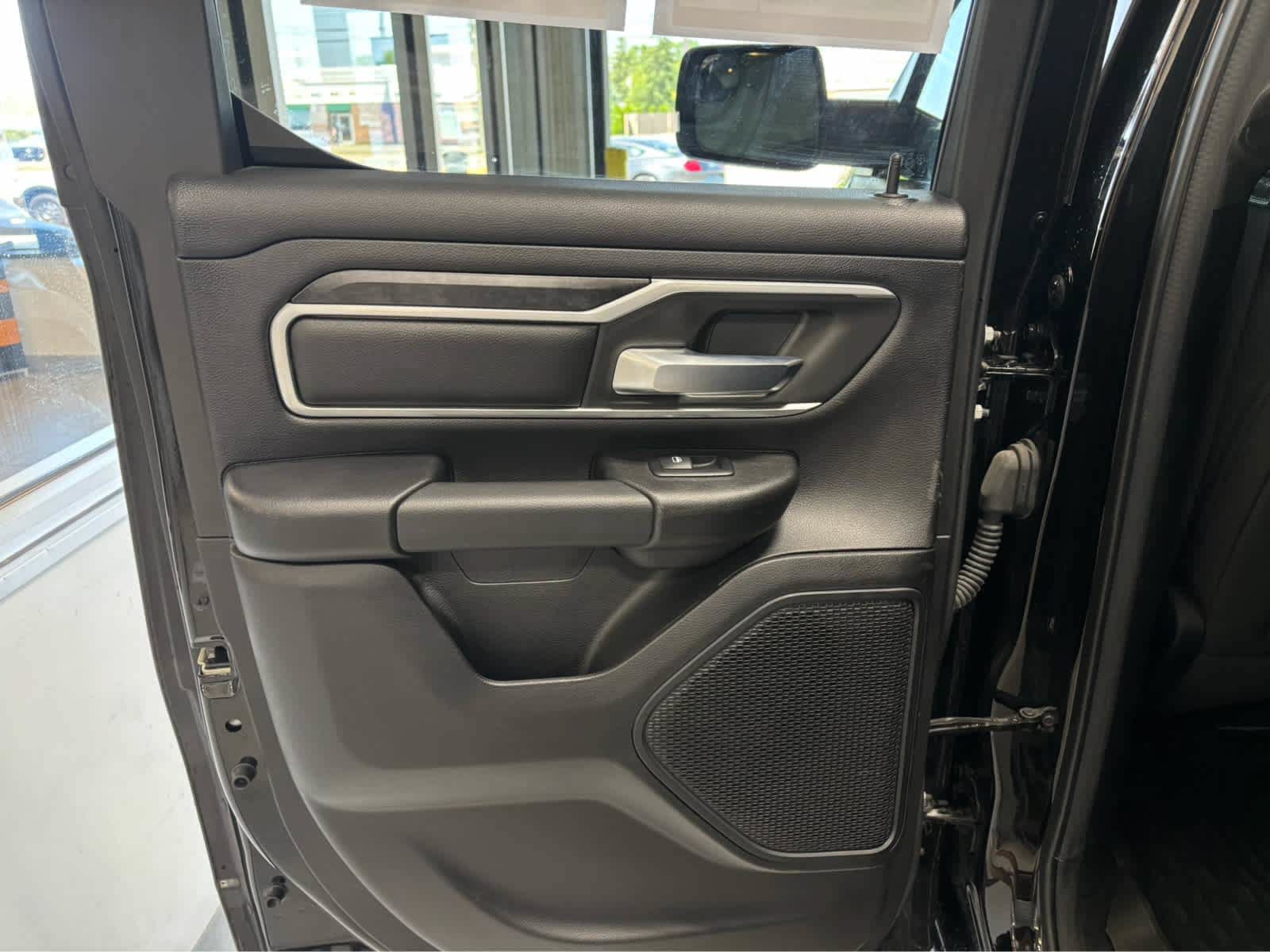 Used 2023 RAM 1500 Big Horn AWD/4WD image 27