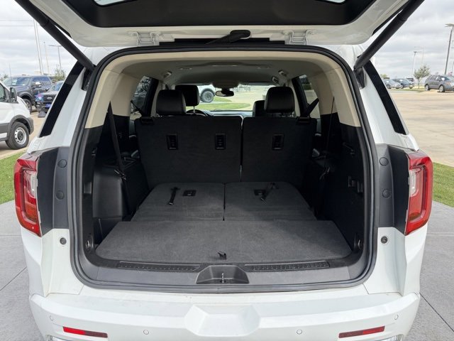 Used 2023 GMC Acadia Denali image 7