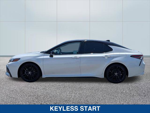 Used 2021 Toyota Camry XSE w/ Navigation Package FWD image 2