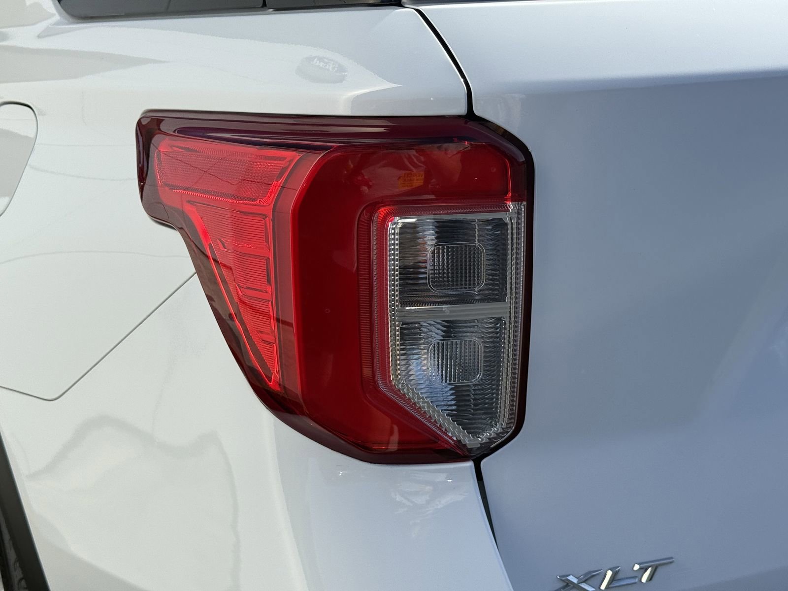 Certified 2021 Ford Explorer XLT w/ Equipment Group 202A image 7