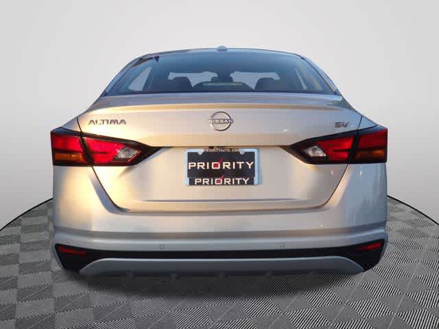 Used 2023 Nissan Altima 2.5 SV FWD image 3