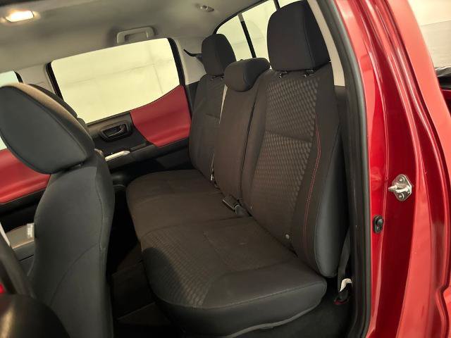 Used 2022 Toyota Tacoma SR5 w/ Technology Package RWD image 30