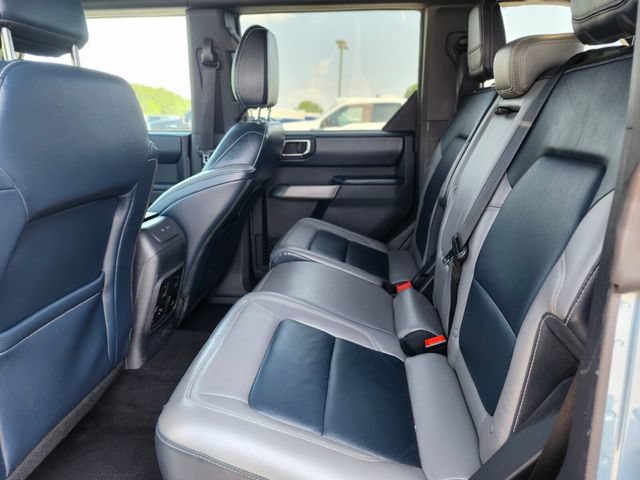 Certified 2021 Ford Bronco Outer Banks w/ Sasquatch Package AWD/4WD image 16