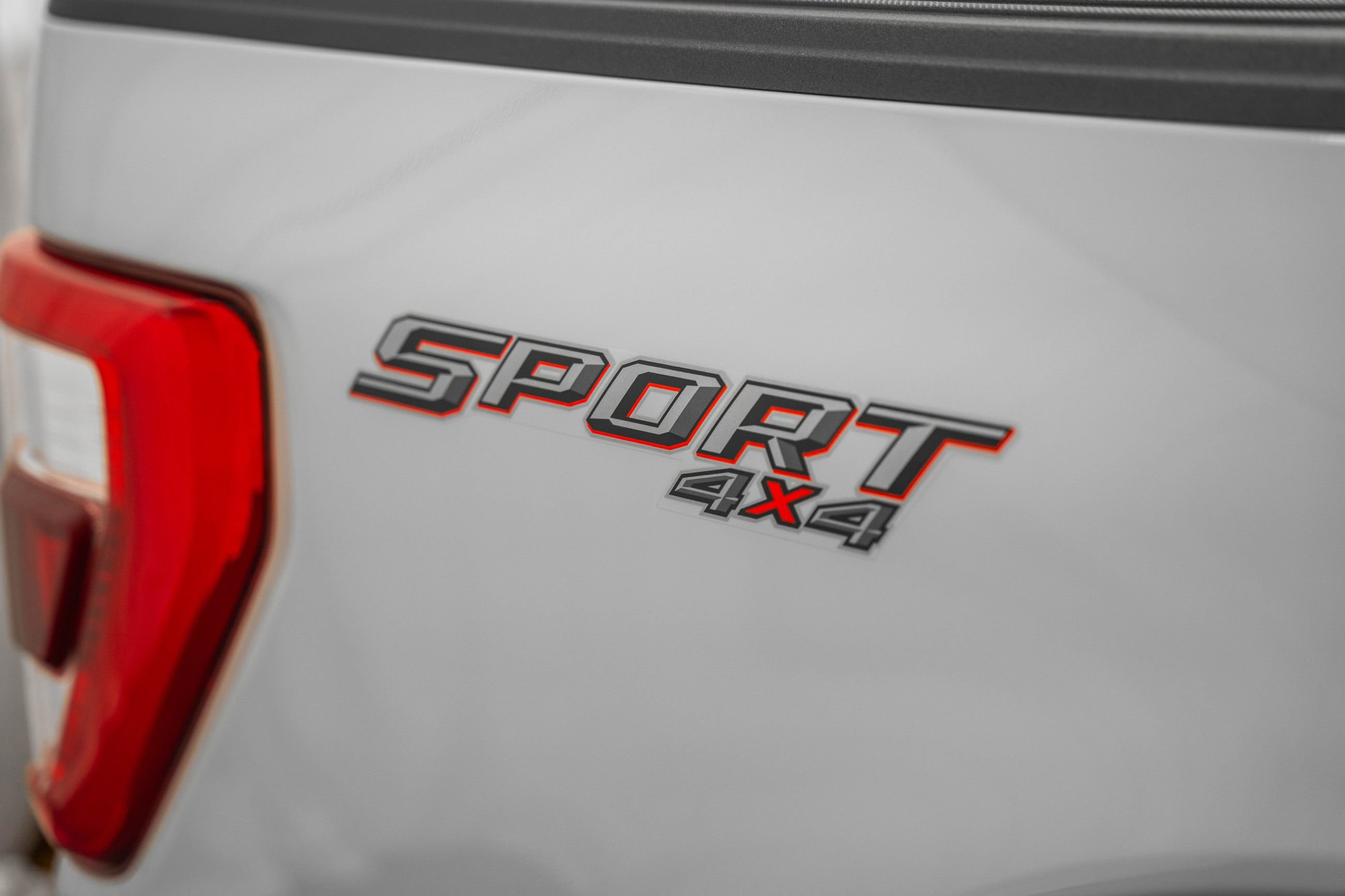 Certified 2023 Ford F150 Lariat w/ Equipment Group 502A High image 25