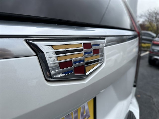 Used 2023 Cadillac Escalade ESV Premium Luxury w/ Performance Package image 51