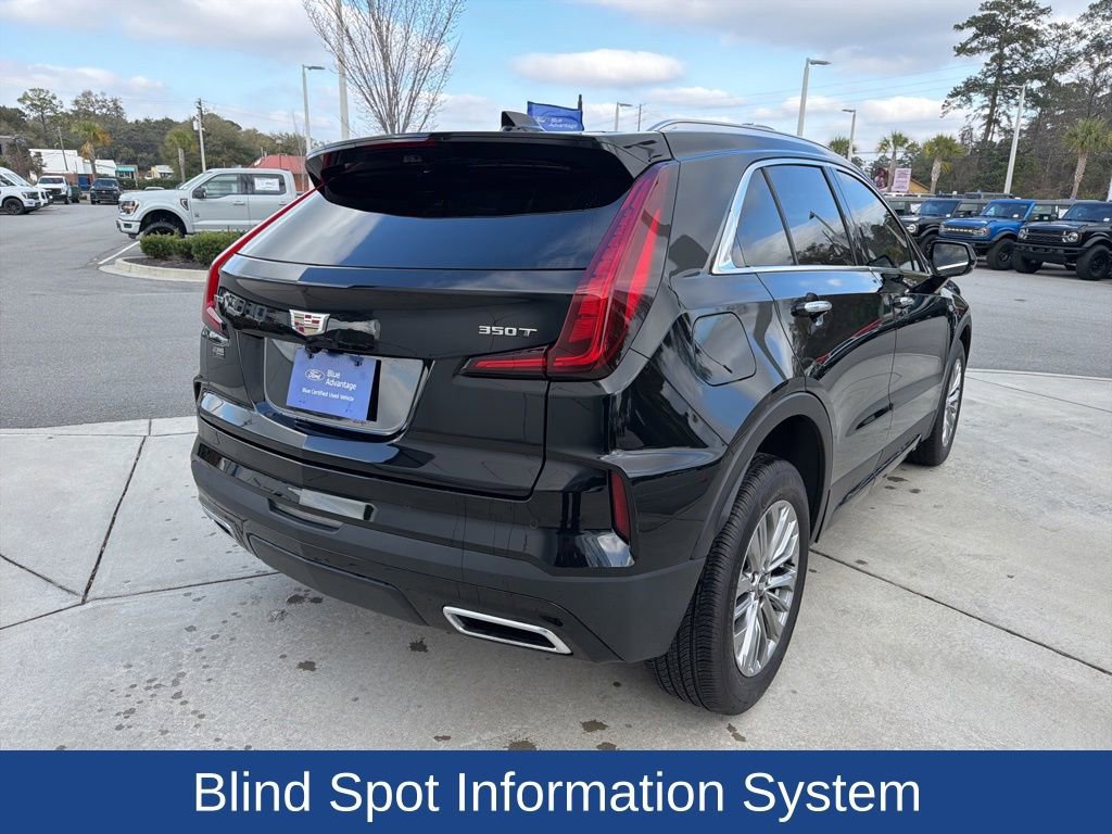 Used 2024 Cadillac XT4 Premium Luxury w/ Technology Package image 5