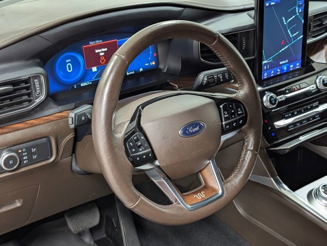 Certified 2022 Ford Explorer King Ranch AWD/4WD image 8