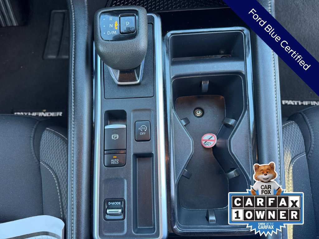 Used 2025 Nissan Pathfinder SV FWD image 25