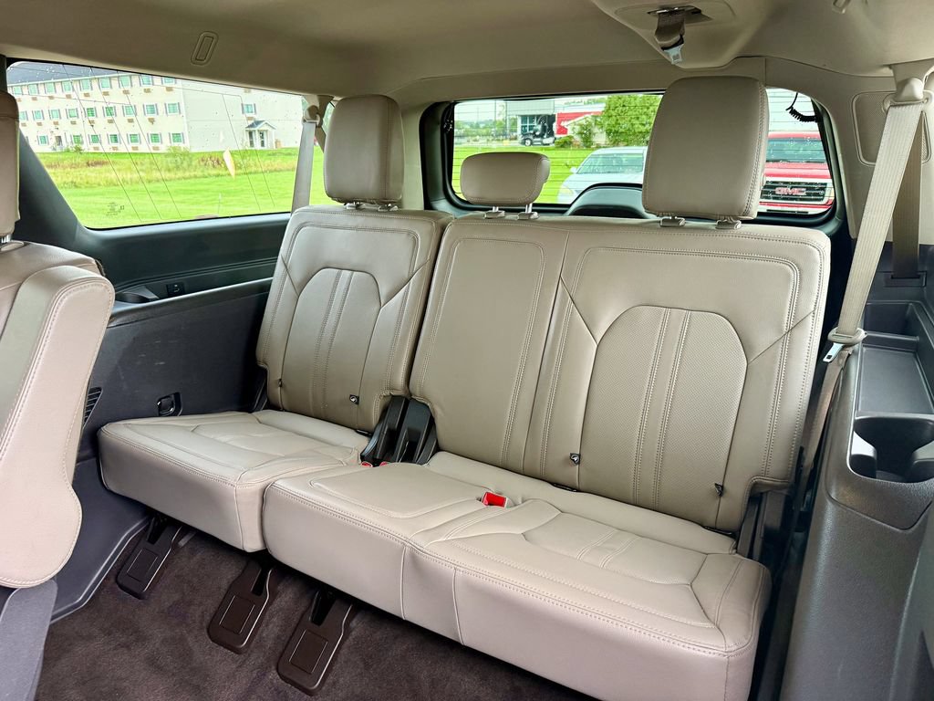 Certified 2021 Ford Expedition Max Limited AWD/4WD image 13
