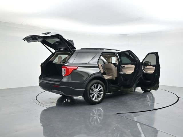 Certified 2024 Ford Explorer XLT w/ Equipment Group 202A image 50