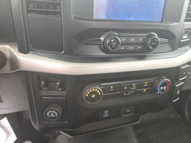Certified 2021 Ford F150 XL w/ Trailer Tow Package RWD image 10