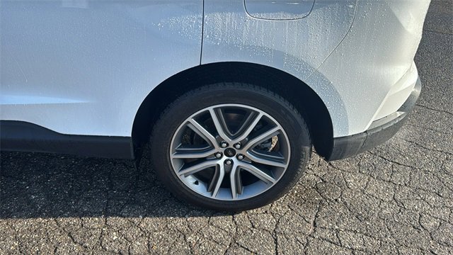 Certified 2024 Ford Edge Titanium w/ Equipment Group 301A image 27