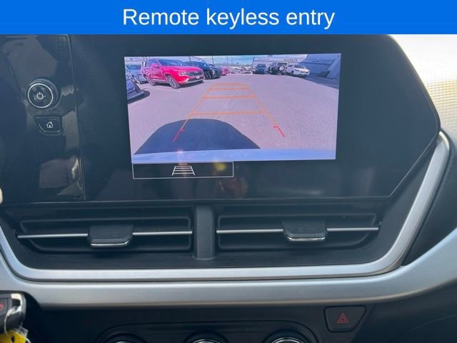 Used 2024 Chevrolet Trax RS w/ Driver Confidence Package FWD image 22