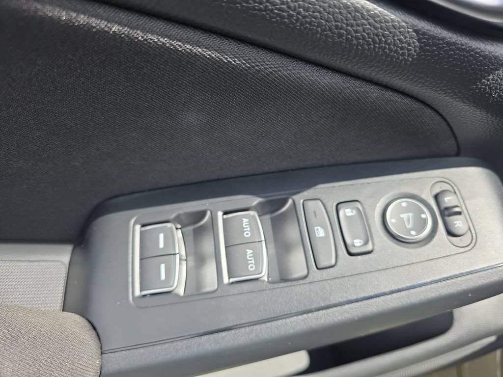 Used 2025 Honda Civic Sport image 19
