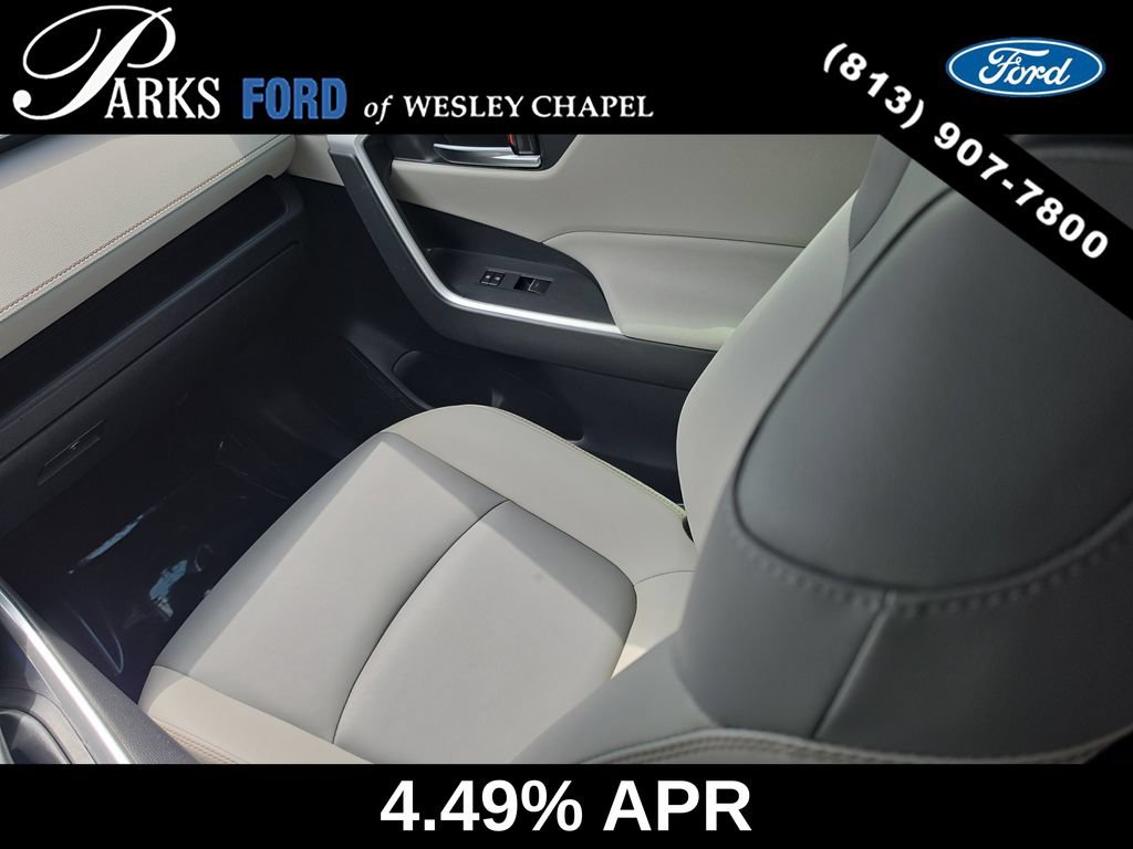 Used 2022 Toyota RAV4 XLE Premium AWD/4WD image 14
