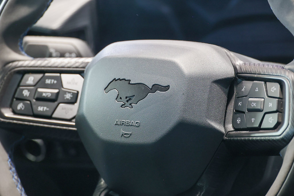 Certified 2025 Ford Mustang Dark Horse RWD image 9