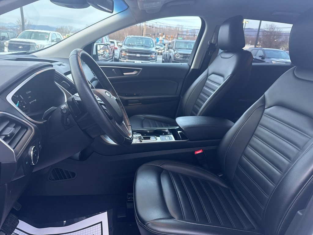 Certified 2020 Ford Edge SEL w/ Convenience Package image 14