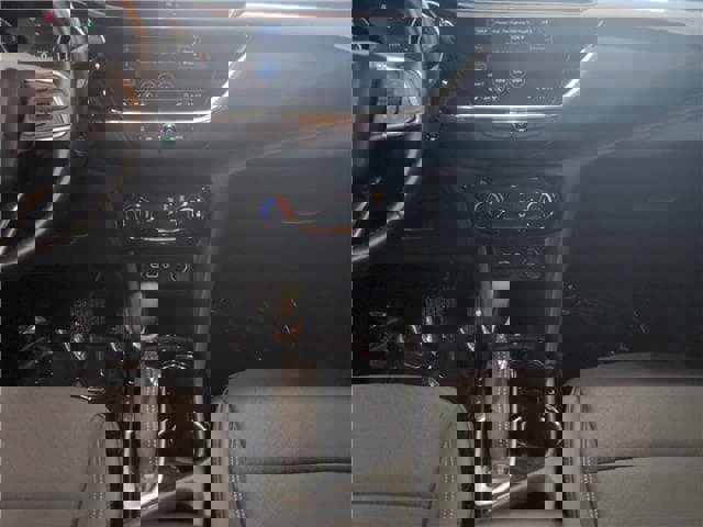 Used 2022 Buick Encore GX Preferred image 11