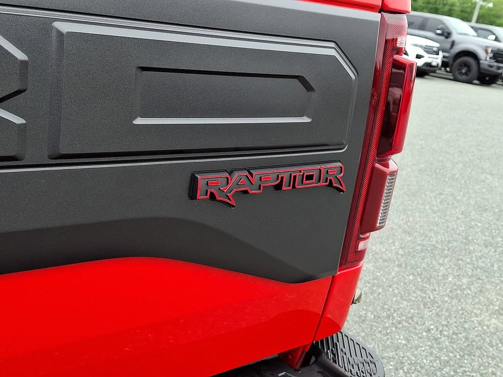 Certified 2018 Ford F150 Raptor w/ Equipment Group 802A Luxury AWD/4WD image 30
