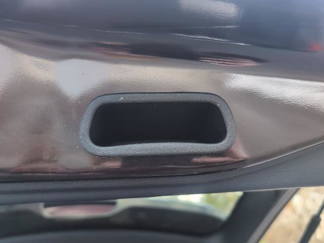 Used 2017 Jeep Grand Cherokee Overland image 10