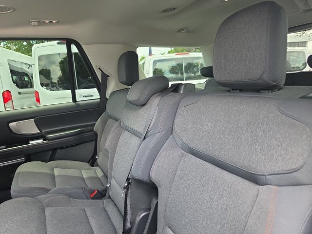 Certified 2025 Ford Expedition Active RWD image 15