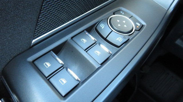 Certified 2022 Ford F150 Raptor w/ Equipment Group 801A High image 26