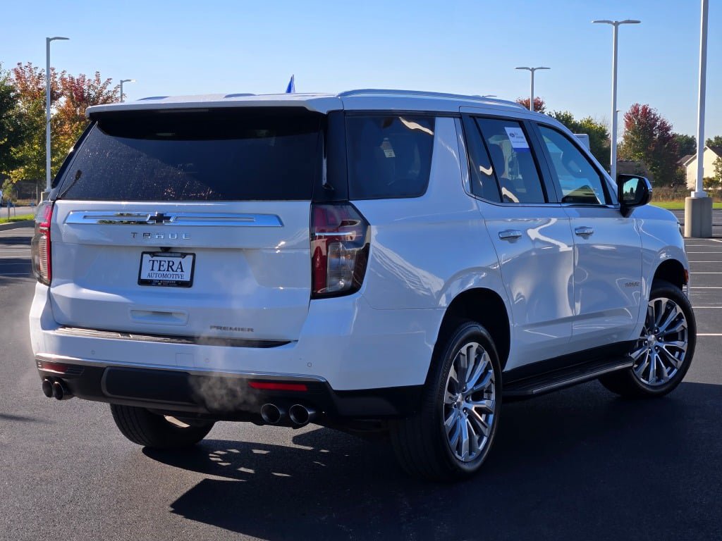 Used 2022 Chevrolet Tahoe Premier AWD/4WD image 13