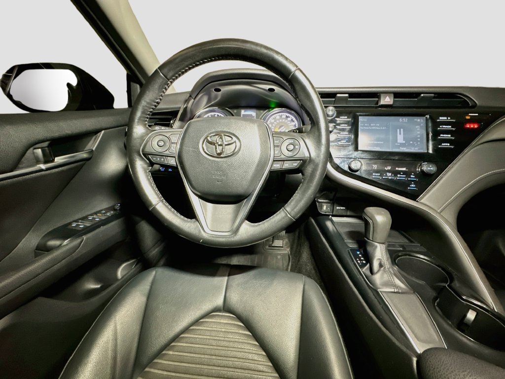 Used 2019 Toyota Camry SE w/ Convenience Package FWD image 34