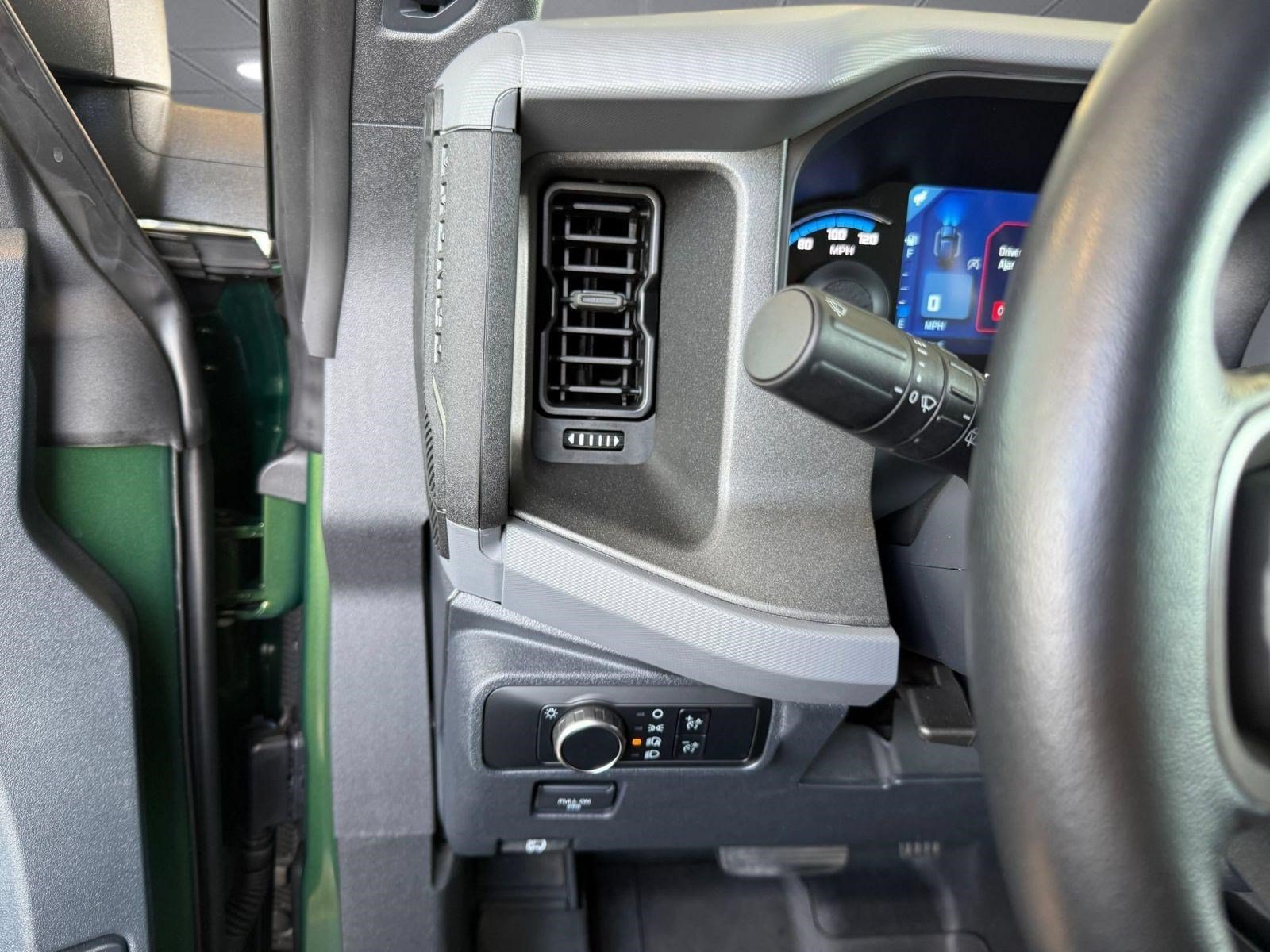 Certified 2024 Ford Bronco Everglades AWD/4WD image 22