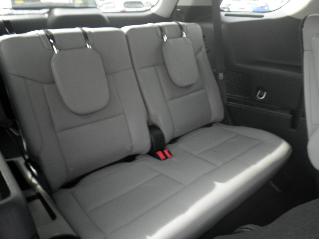 Certified 2025 Ford Explorer Active w/ Active Comfort Package AWD/4WD image 25