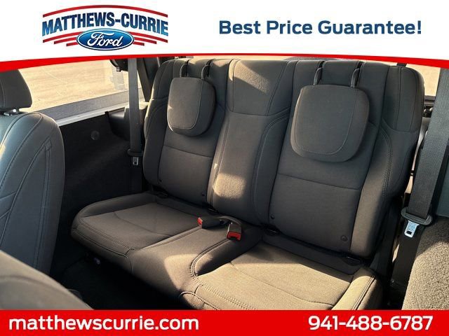 Used 2019 Jeep Wrangler Sport S image 11