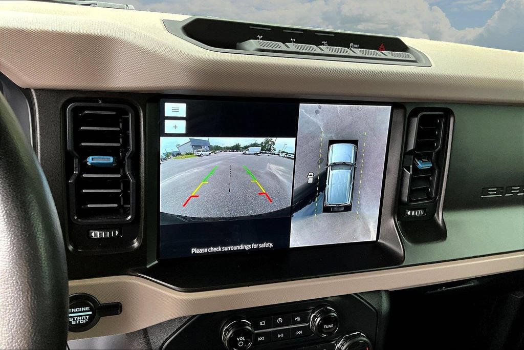 Certified 2022 Ford Bronco Wildtrak AWD/4WD image 16