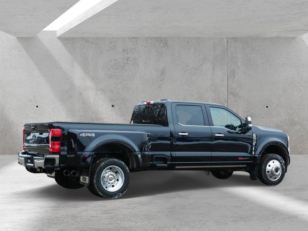 Certified 2024 Ford F450 Lariat w/ Lariat Ultimate Package AWD/4WD image 3
