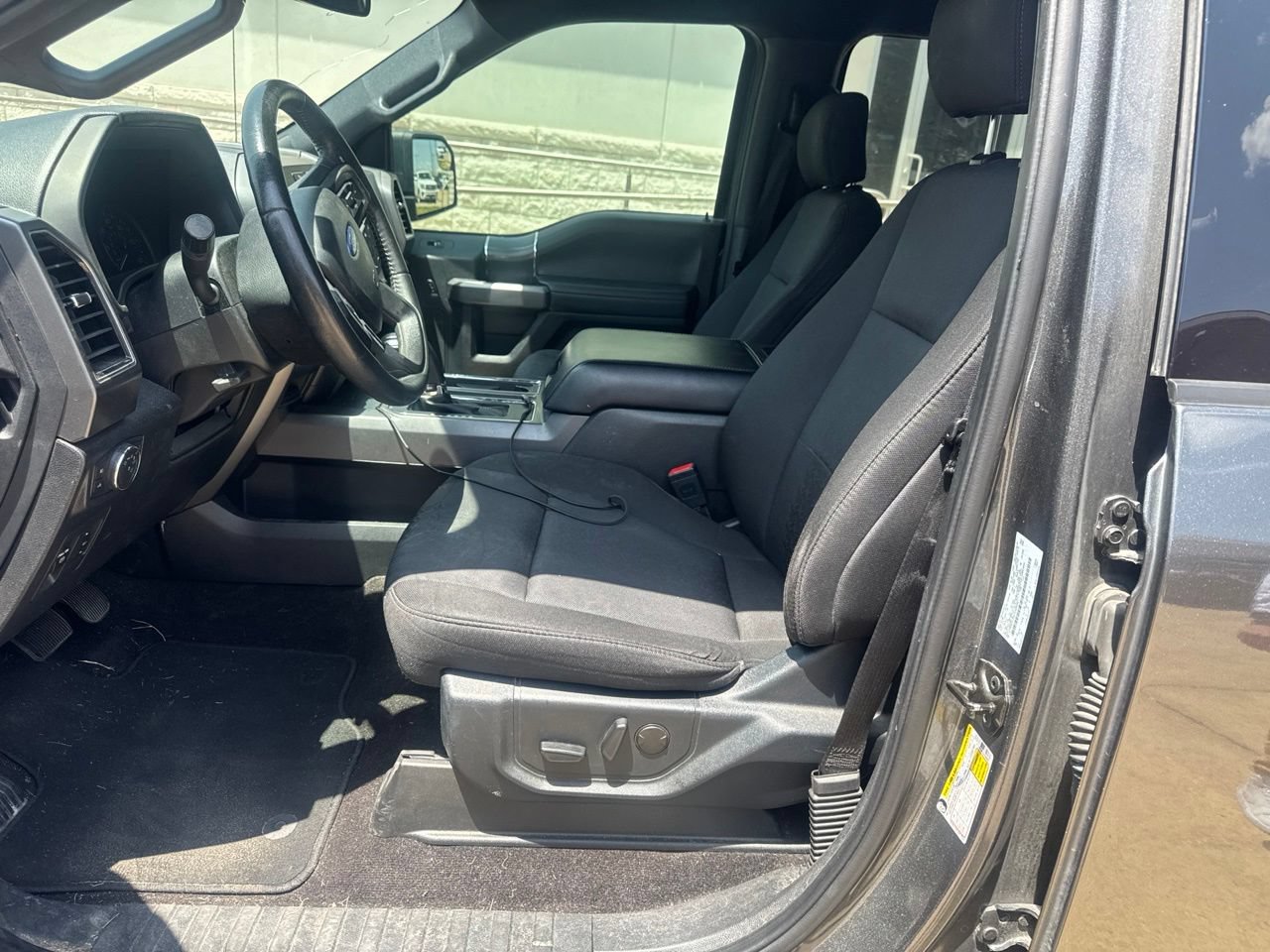Certified 2020 Ford F150 XLT w/ Equipment Group 302A Luxury RWD image 9