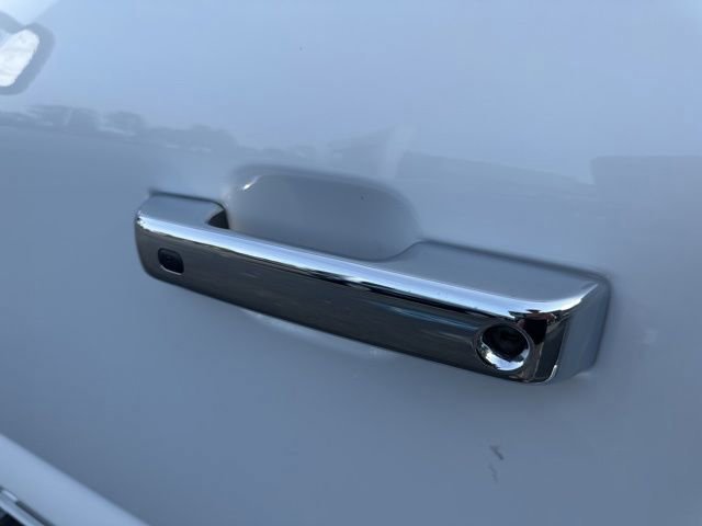 Certified 2022 Ford F150 XLT w/ Equipment Group 302A High image 18