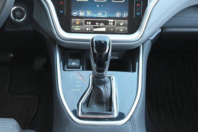 Used 2024 Subaru Outback Premium image 28