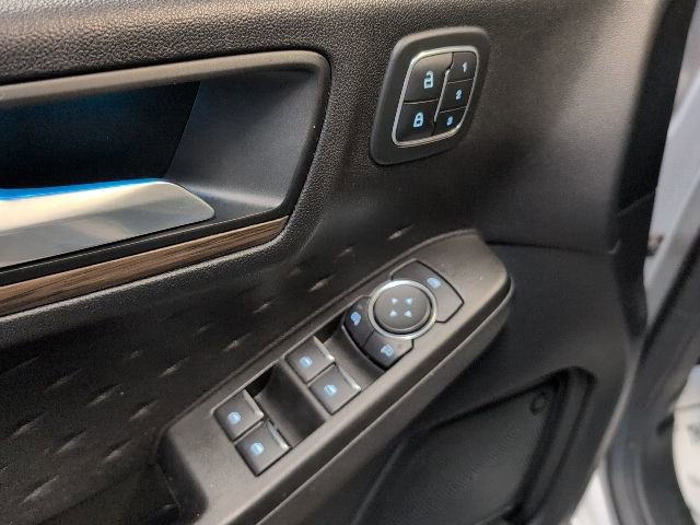 Certified 2020 Ford Escape Titanium image 16