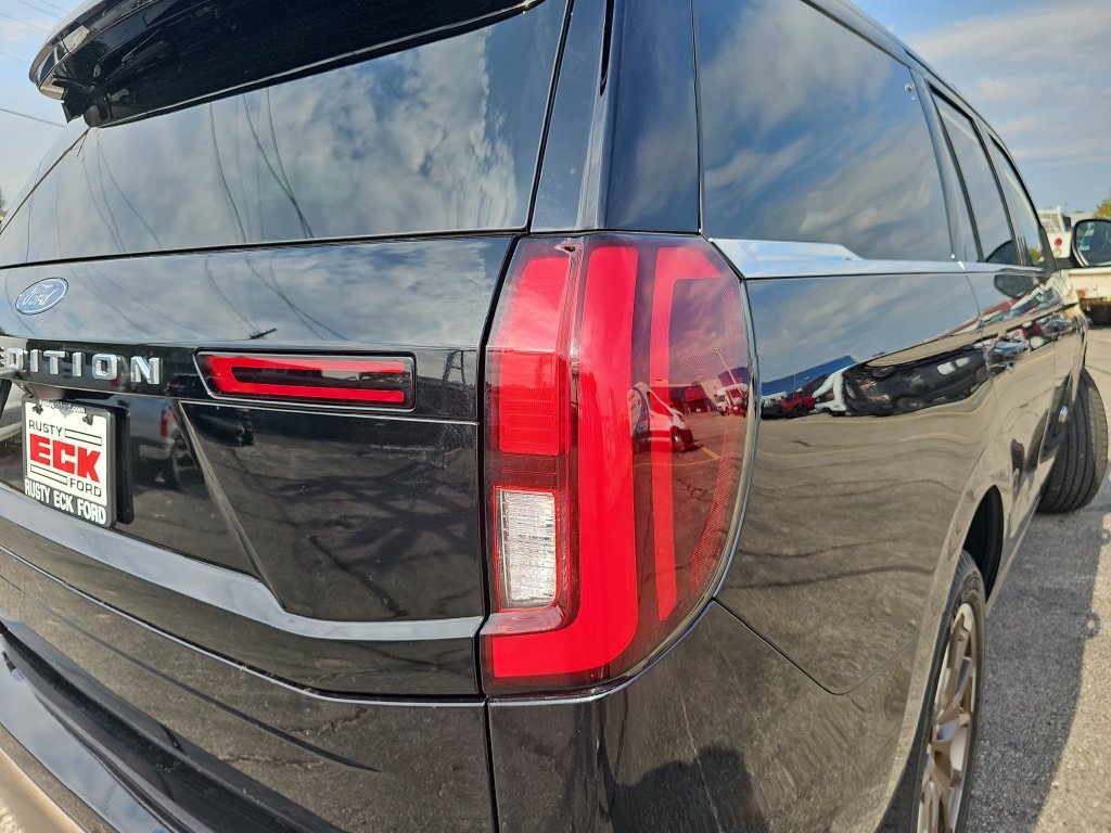 Certified 2025 Ford Expedition King Ranch AWD/4WD image 35