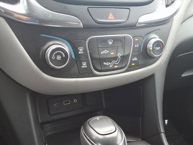 Used 2019 Chevrolet Equinox LS w/ LS Convenience Package image 16