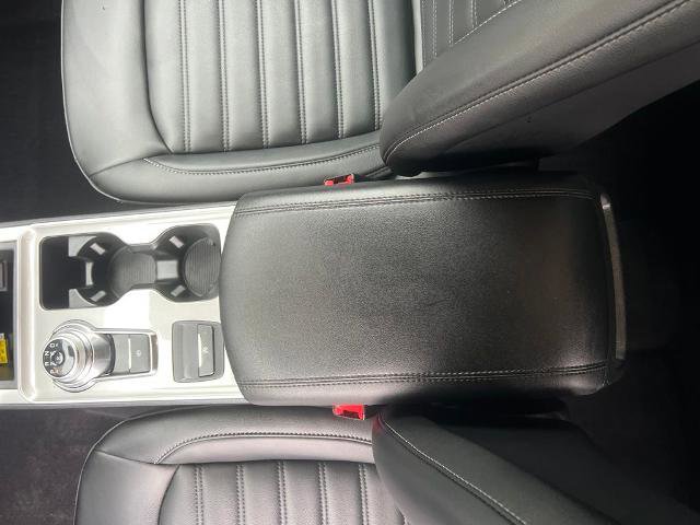 Certified 2024 Ford Edge SEL w/ Convenience Package image 28